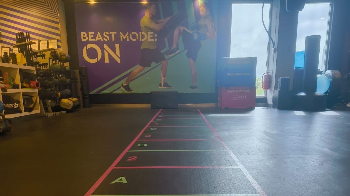 Celebrity Fitness Bukit Rimau