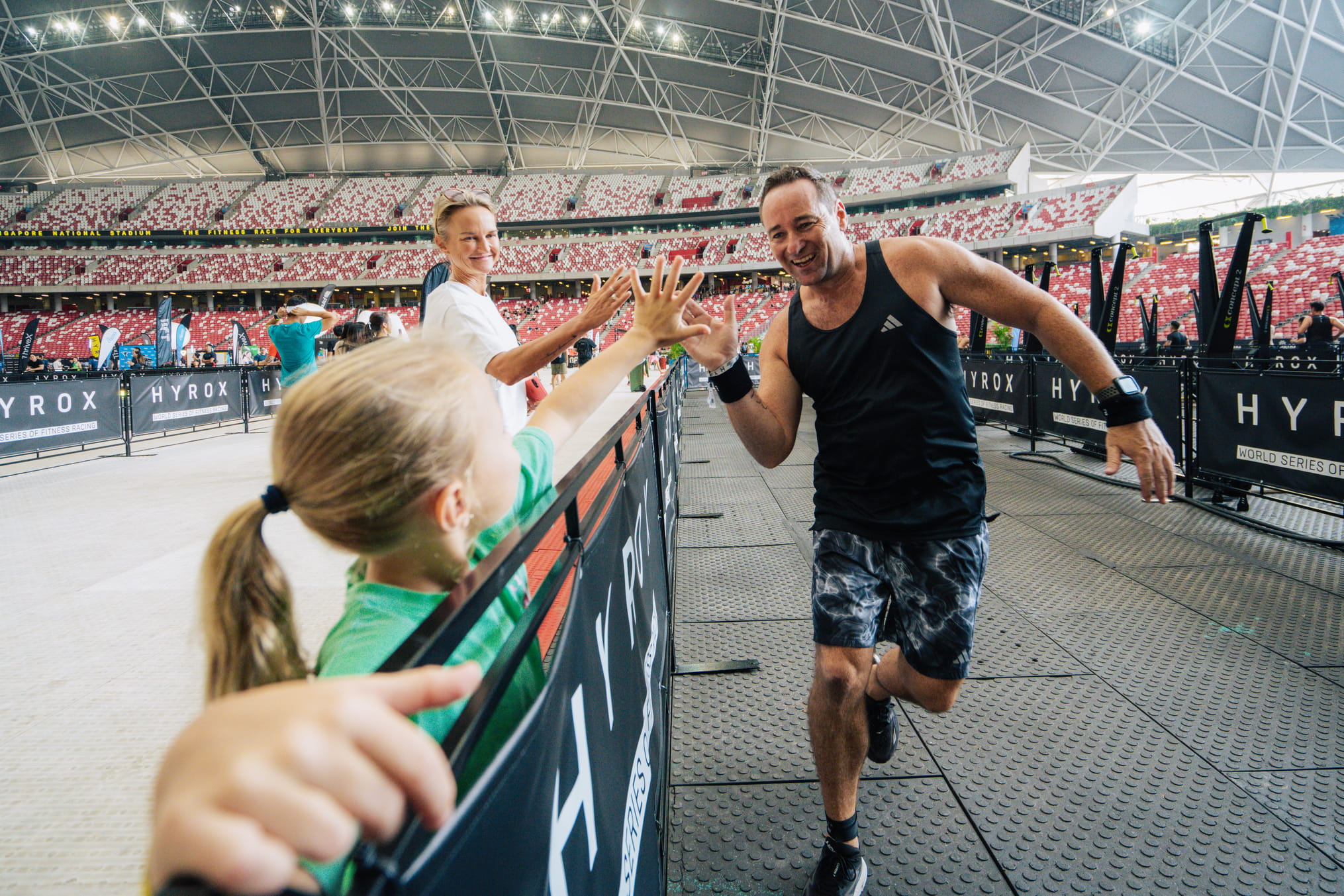 Hyrox Celebrity Fitness Run High Five